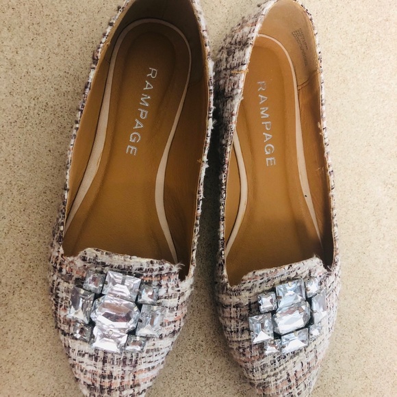 sneaker - Picture 1 of 3